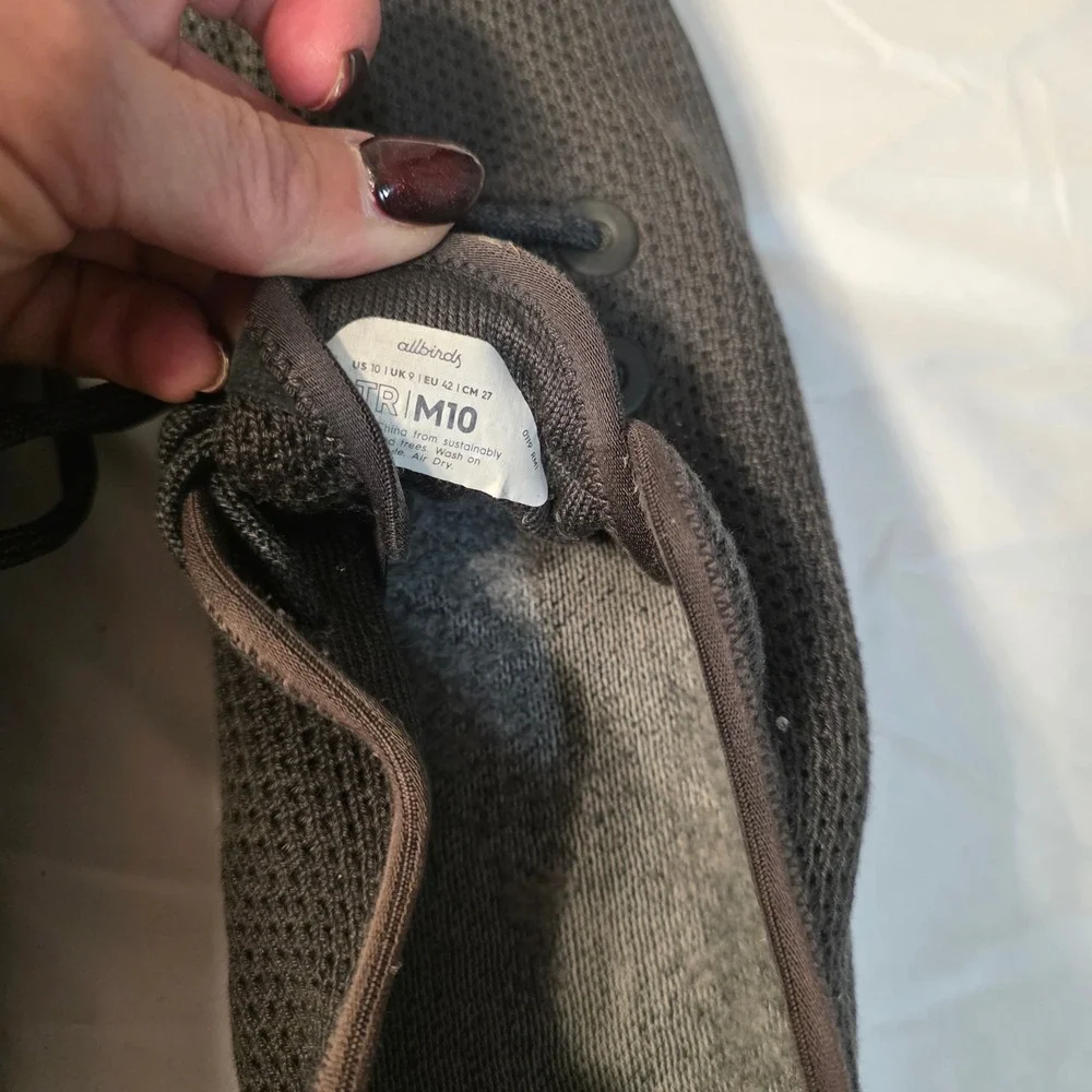 Allbirds Tree Runners Sneakers Mens 11 Black Charcoal Knit Mesh Lightweight